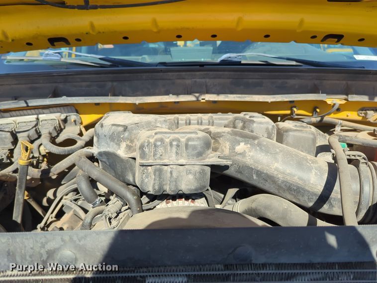 image for item ER4516 2015 Ford F350 Super Duty utility bed pickup truck