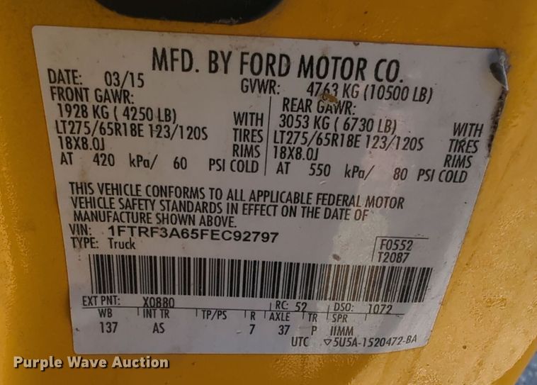 image for item ER4516 2015 Ford F350 Super Duty utility bed pickup truck