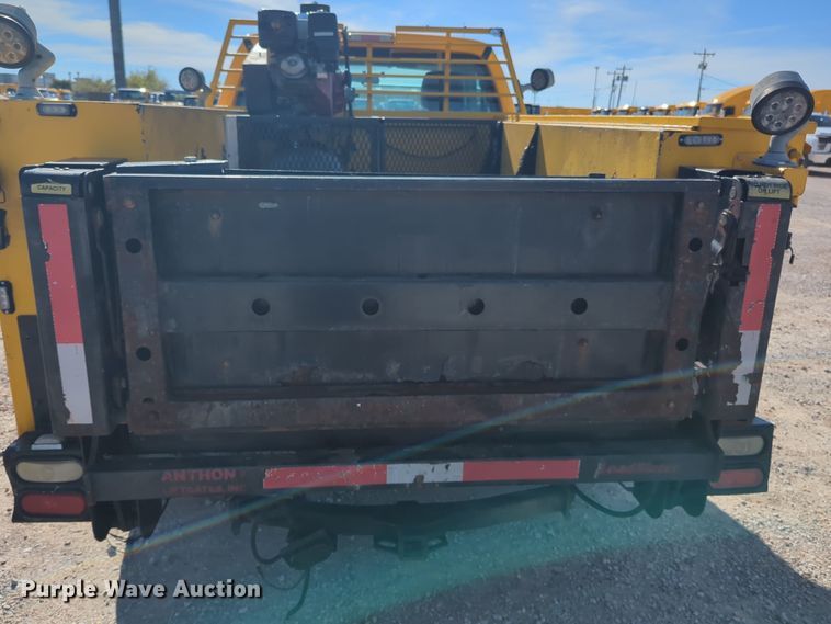 image for item ER4517 2015 Ford F350 Super Duty utility bed pickup truck