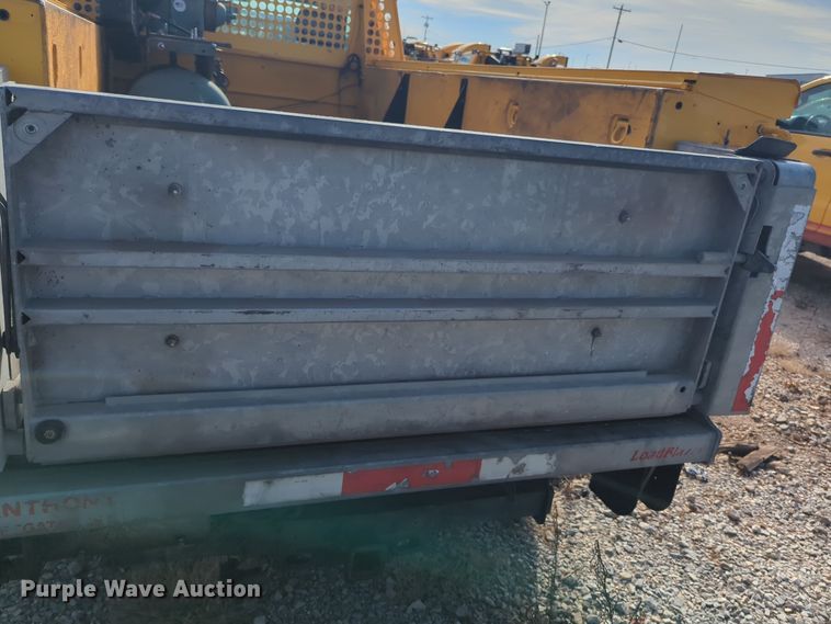 image for item ER4525 2018 Ford F350 Super Duty utility bed pickup truck