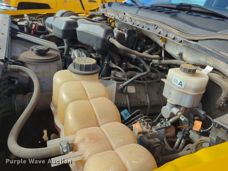 image for item ER4525 2018 Ford F350 Super Duty utility bed pickup truck