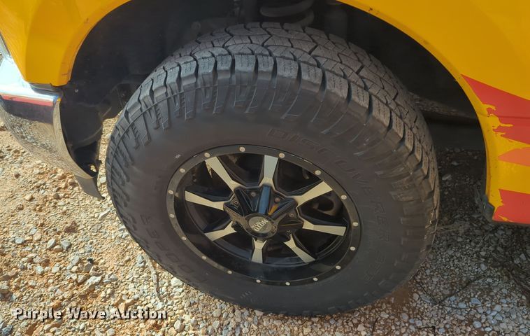 image for item ER4525 2018 Ford F350 Super Duty utility bed pickup truck