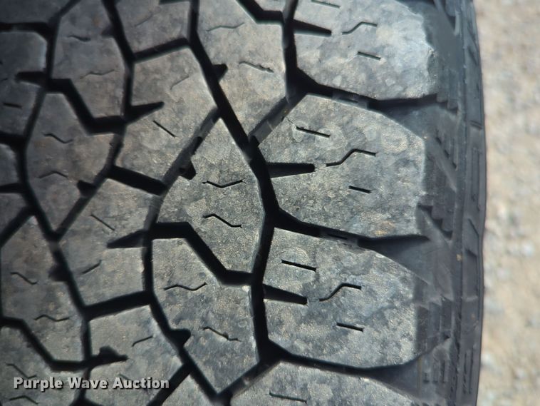 image for item ER4526 2015 Ford F350 Super Duty utility bed pickup truck