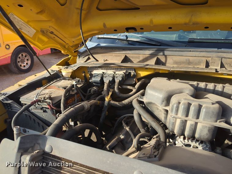 image for item ER4528 2016 Ford F350 Super Duty utility bed pickup truck