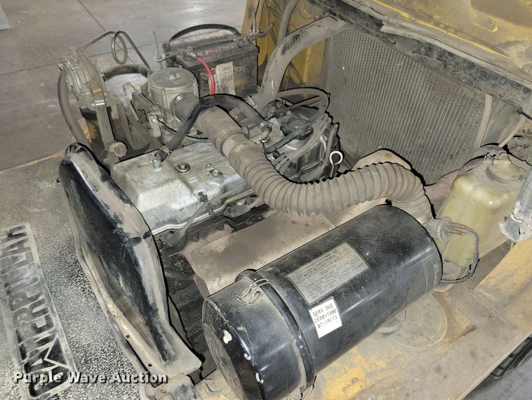 image for item JO9347 Caterpillar 60 forklift