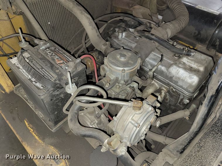 image for item JO9347 Caterpillar 60 forklift