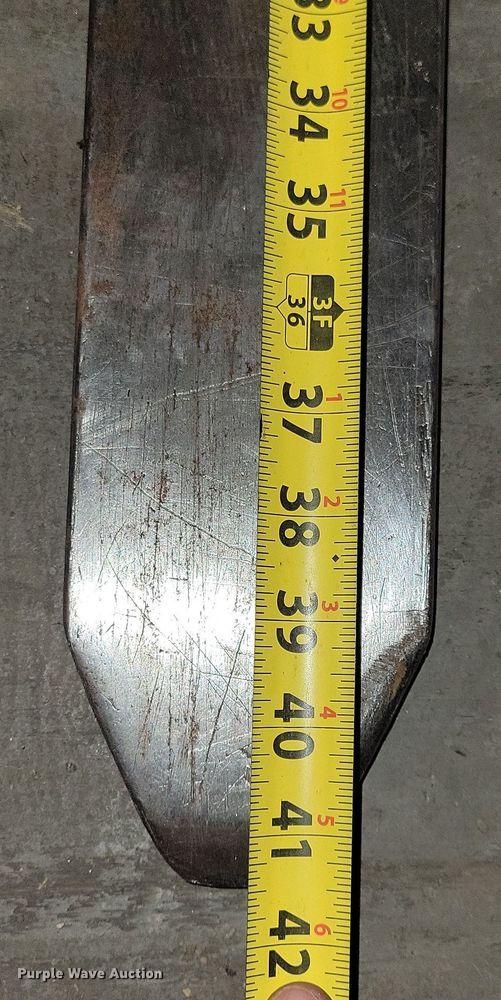 image for item JO9348 Caterpillar NRR40 forklift