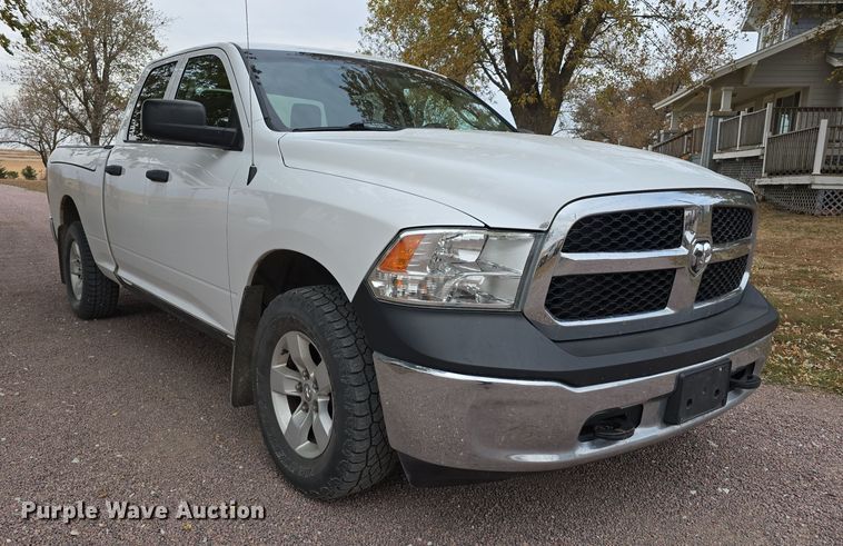 image for item LW9957 2014 Dodge Ram 1500 Quad Cab pickup truck