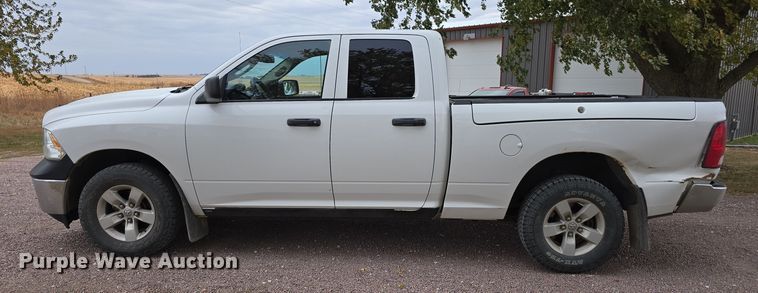 image for item LW9957 2014 Dodge Ram 1500 Quad Cab pickup truck