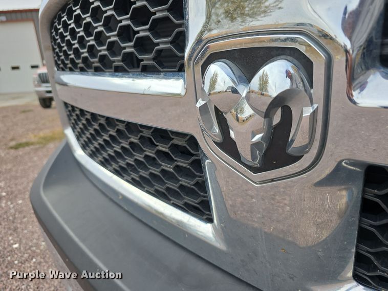 image for item LW9957 2014 Dodge Ram 1500 Quad Cab pickup truck