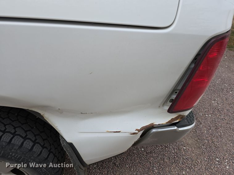 image for item LW9957 2014 Dodge Ram 1500 Quad Cab pickup truck