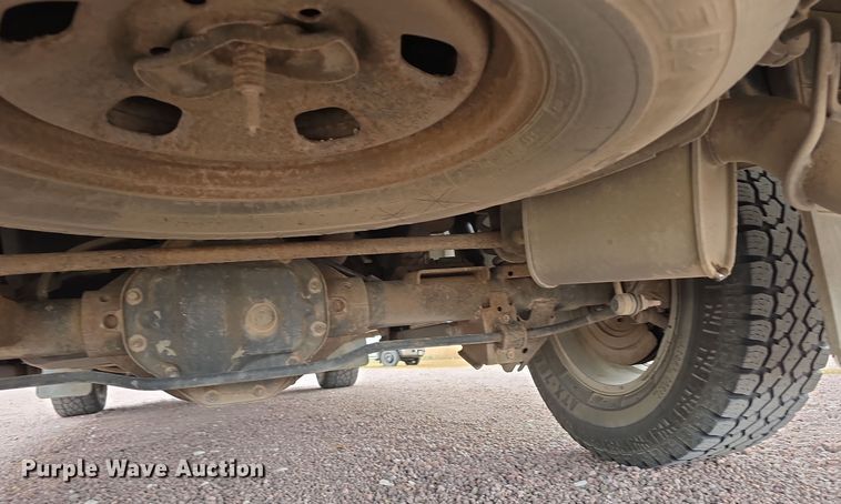 image for item LW9957 2014 Dodge Ram 1500 Quad Cab pickup truck