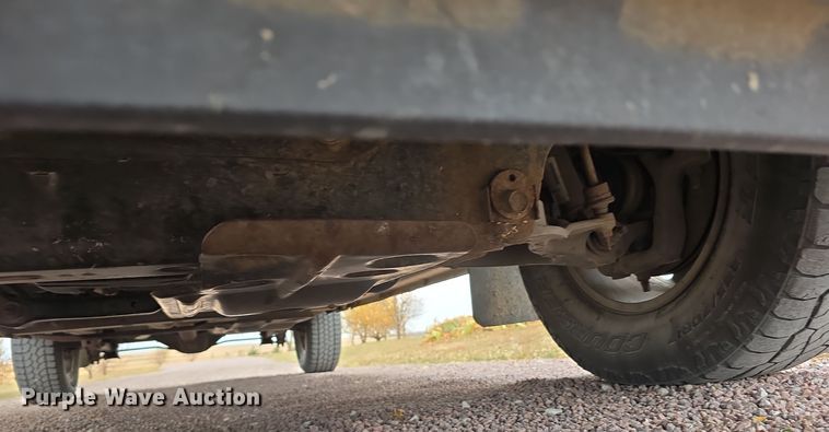 image for item LW9957 2014 Dodge Ram 1500 Quad Cab pickup truck