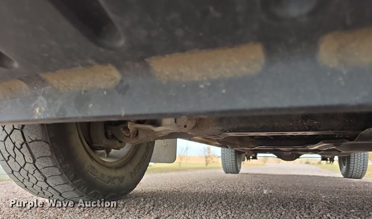 image for item LW9957 2014 Dodge Ram 1500 Quad Cab pickup truck