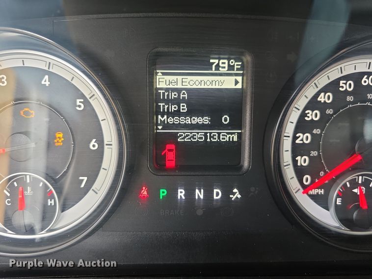 image for item LW9957 2014 Dodge Ram 1500 Quad Cab pickup truck