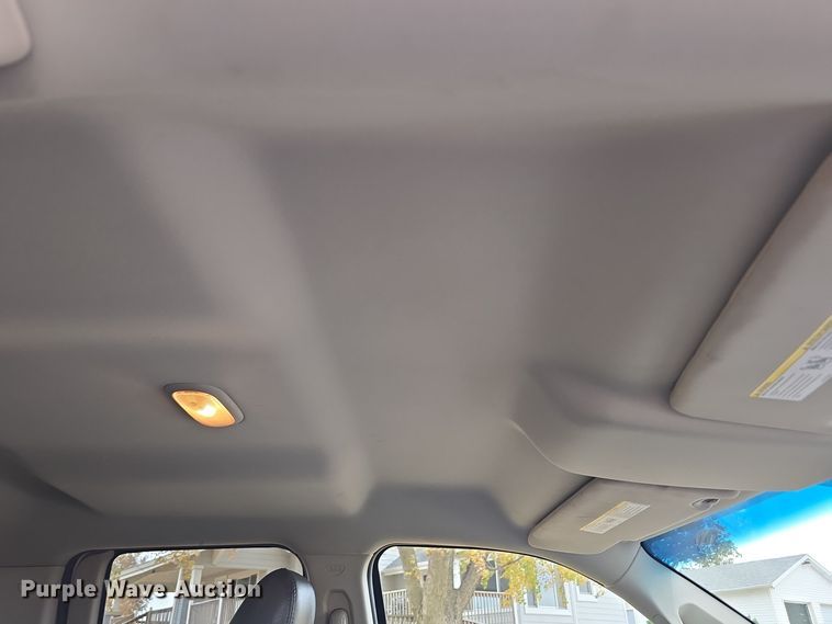 image for item LW9957 2014 Dodge Ram 1500 Quad Cab pickup truck