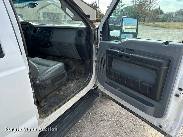 image for item MS9949 2014 Ford F450 Super Duty XL  Crew Cab utility / service truck