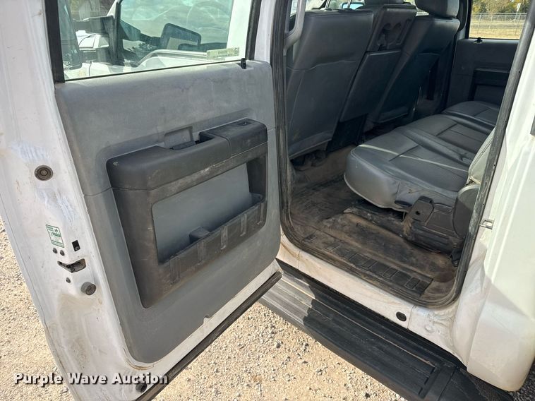 image for item MS9949 2014 Ford F450 Super Duty XL  Crew Cab utility / service truck