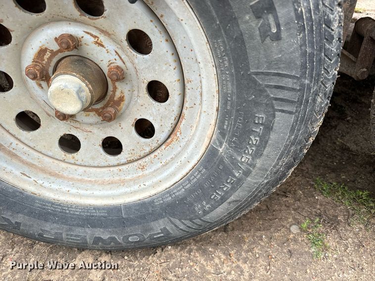 image for item MS9983 2007 Maxey utility trailer