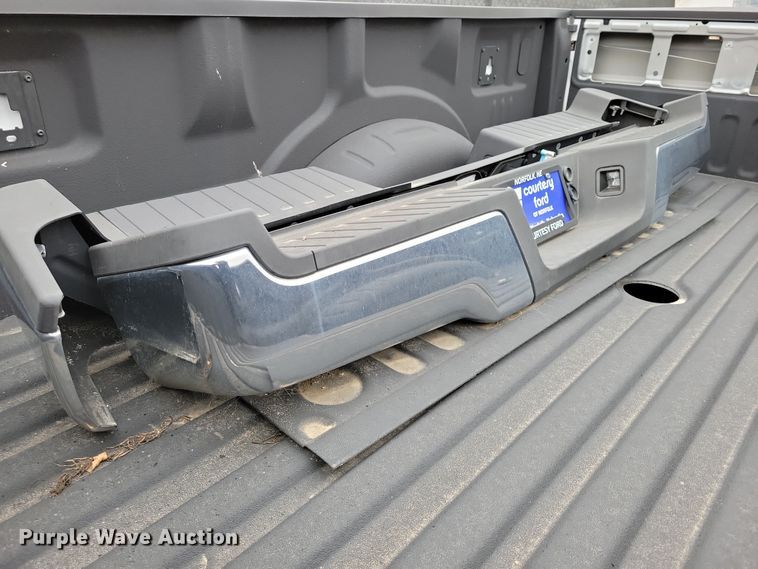 image for item OH9342 Ford F350 pickup truck bed