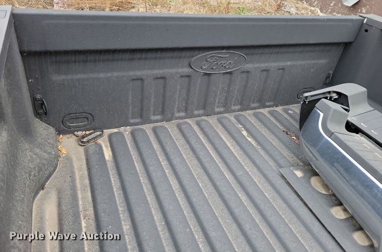 image for item OH9342 Ford F350 pickup truck bed