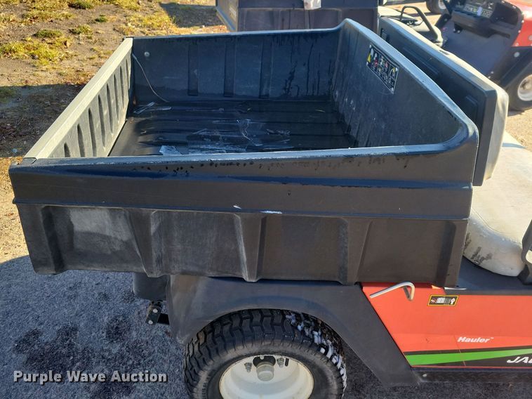 image for item OH9352 Jacobsen utility vehicle