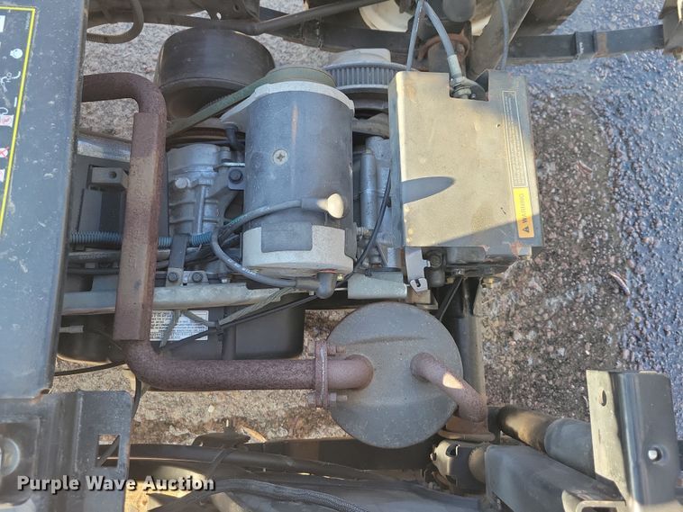 image for item OH9352 Jacobsen utility vehicle