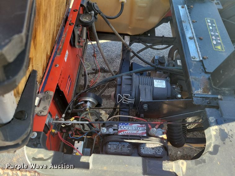 image for item OH9352 Jacobsen utility vehicle