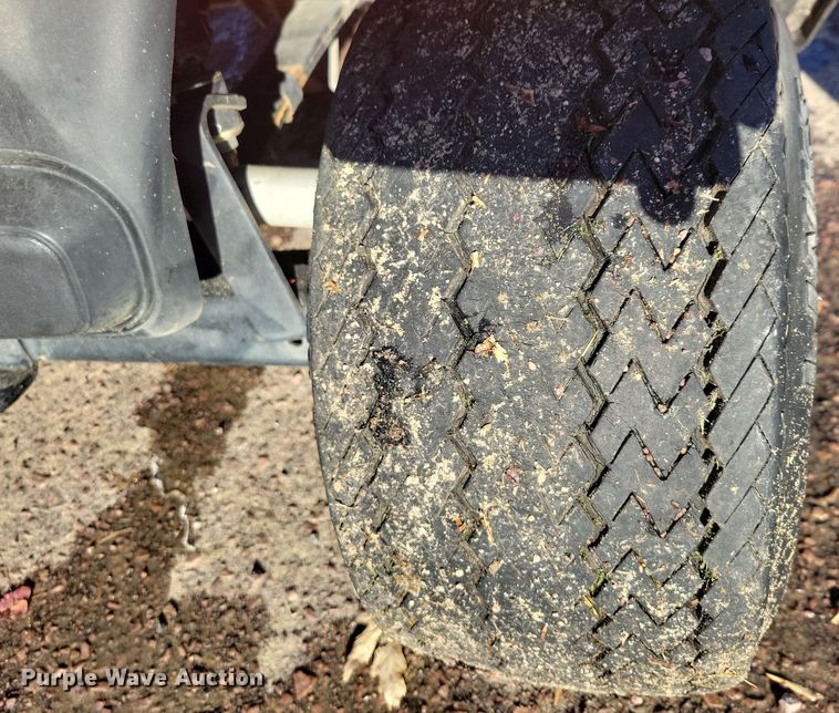 image for item OH9352 Jacobsen utility vehicle