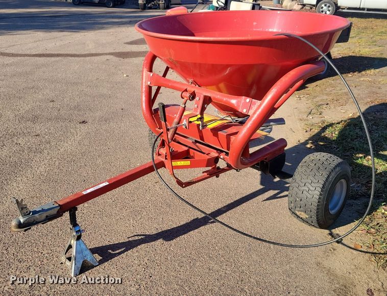 image for item OH9354 2011 Gearmore PTB560 spreader