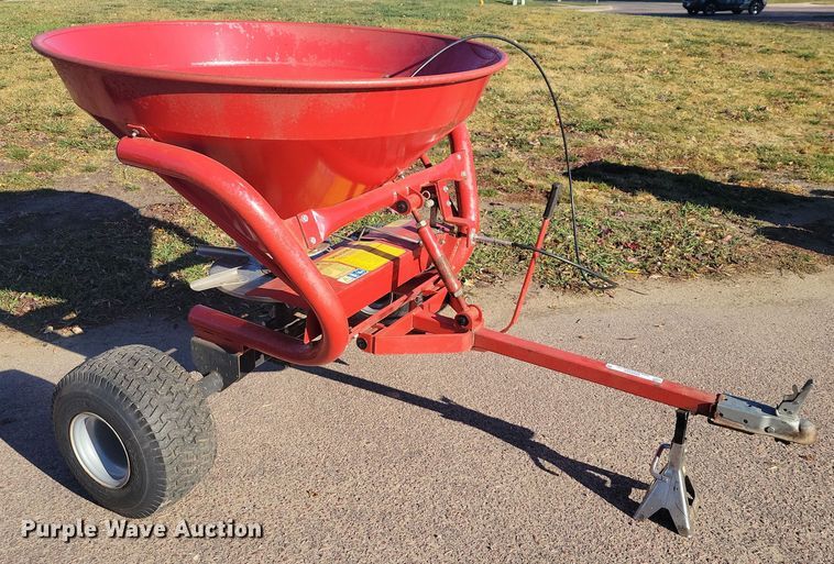 image for item OH9354 2011 Gearmore PTB560 spreader