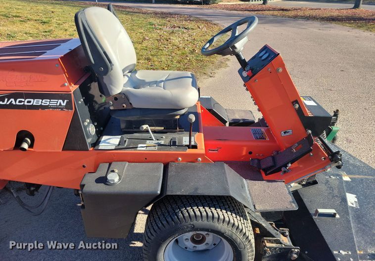 image for item OH9355 Jacobsen Turfcat 628D lawn mower