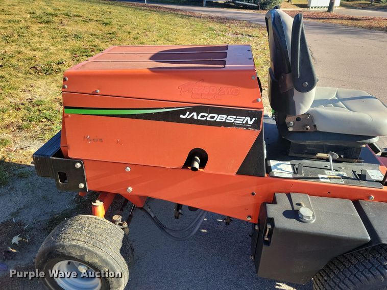 image for item OH9355 Jacobsen Turfcat 628D lawn mower