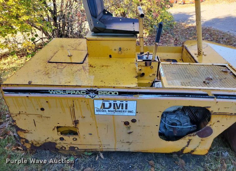 image for item OH9357 Wolfpac 2500 double drum roller