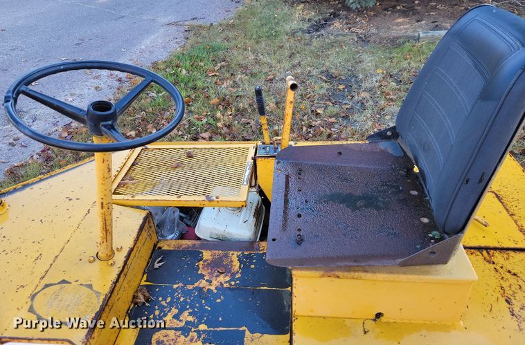 image for item OH9357 Wolfpac 2500 double drum roller