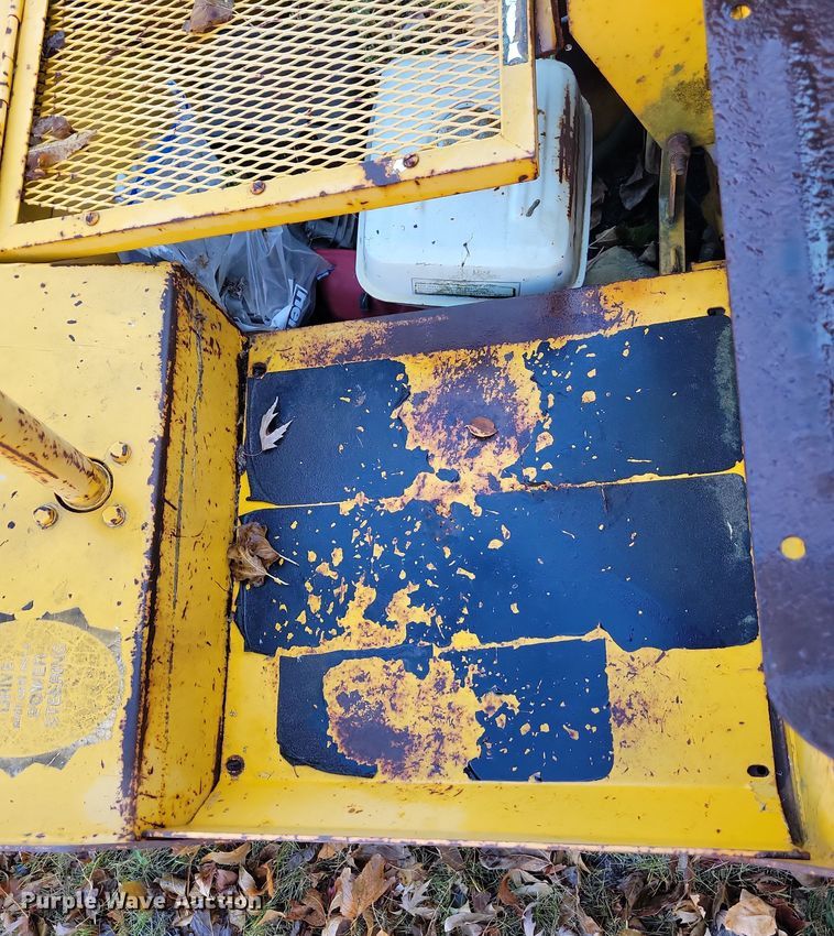 image for item OH9357 Wolfpac 2500 double drum roller