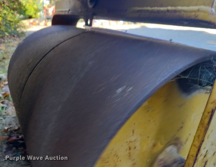 image for item OH9357 Wolfpac 2500 double drum roller