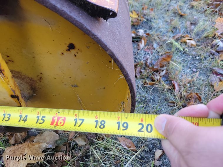 image for item OH9357 Wolfpac 2500 double drum roller