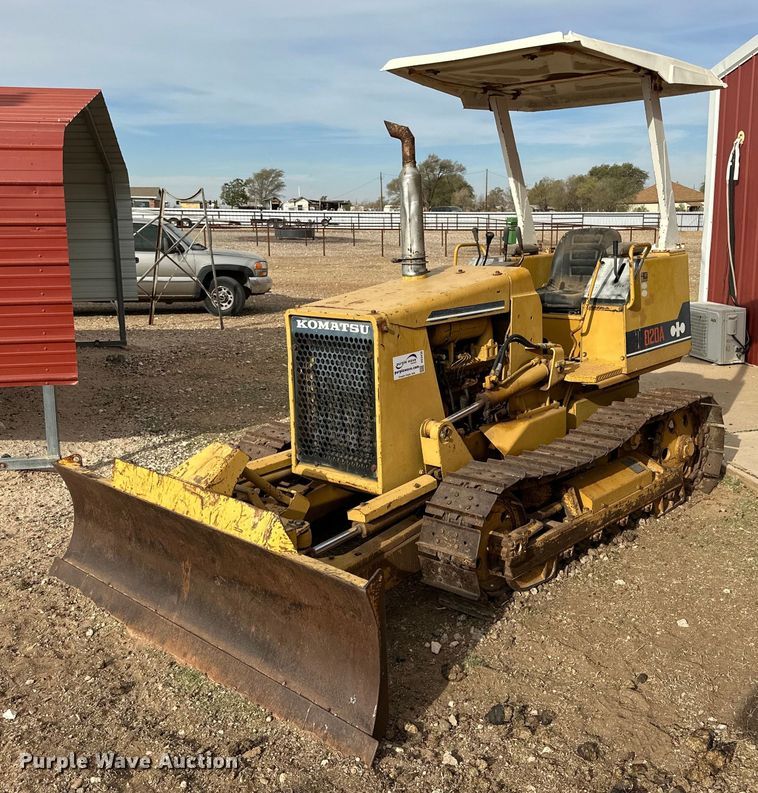 image for item DD3430 Komatsu D20A dozer