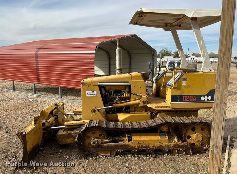 image for item DD3430 Komatsu D20A dozer