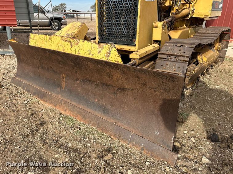 image for item DD3430 Komatsu D20A dozer