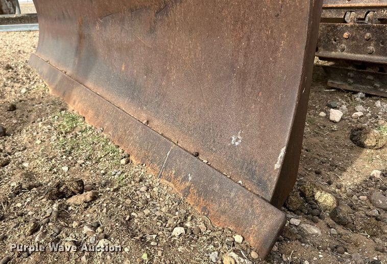 image for item DD3430 Komatsu D20A dozer