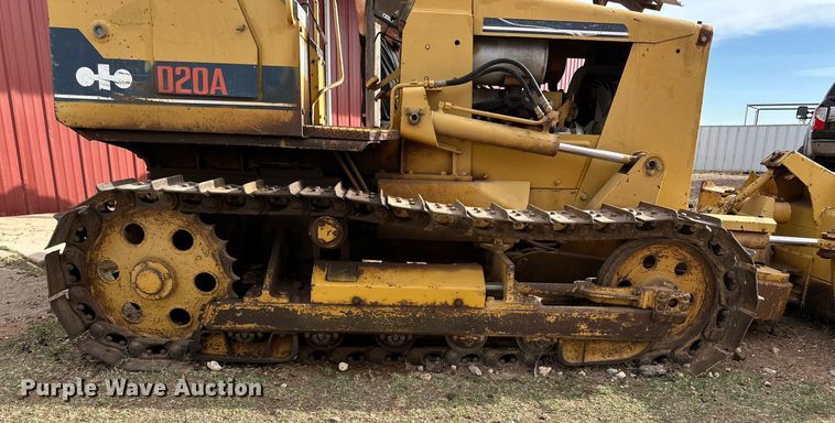 image for item DD3430 Komatsu D20A dozer