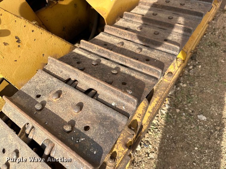 image for item DD3430 Komatsu D20A dozer