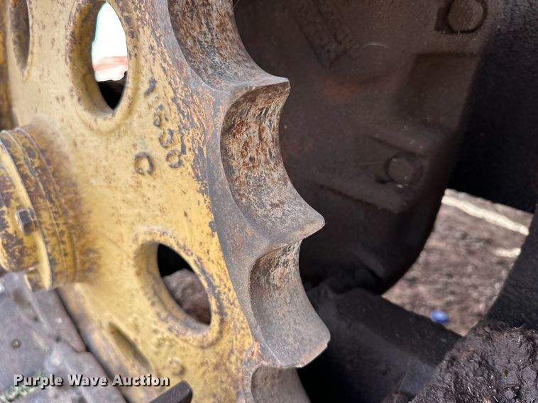 image for item DD3430 Komatsu D20A dozer