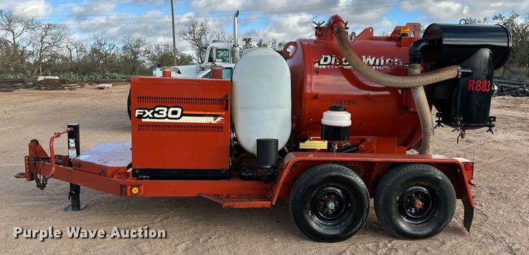 image for item DD3436 2011 Ditch Witch FX30 vacuum excavator