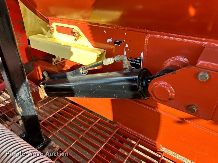 image for item DD3436 2011 Ditch Witch FX30 vacuum excavator