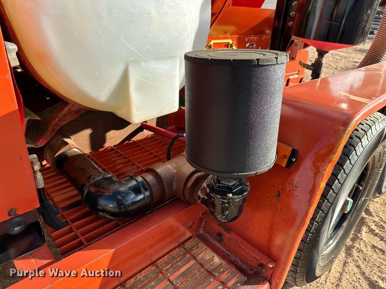 image for item DD3436 2011 Ditch Witch FX30 vacuum excavator