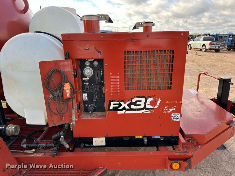 image for item DD3436 2011 Ditch Witch FX30 vacuum excavator