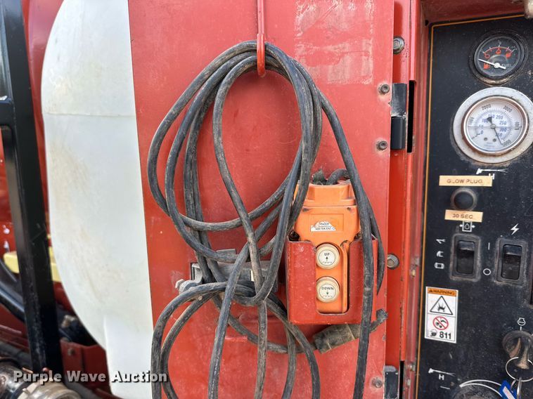 image for item DD3436 2011 Ditch Witch FX30 vacuum excavator